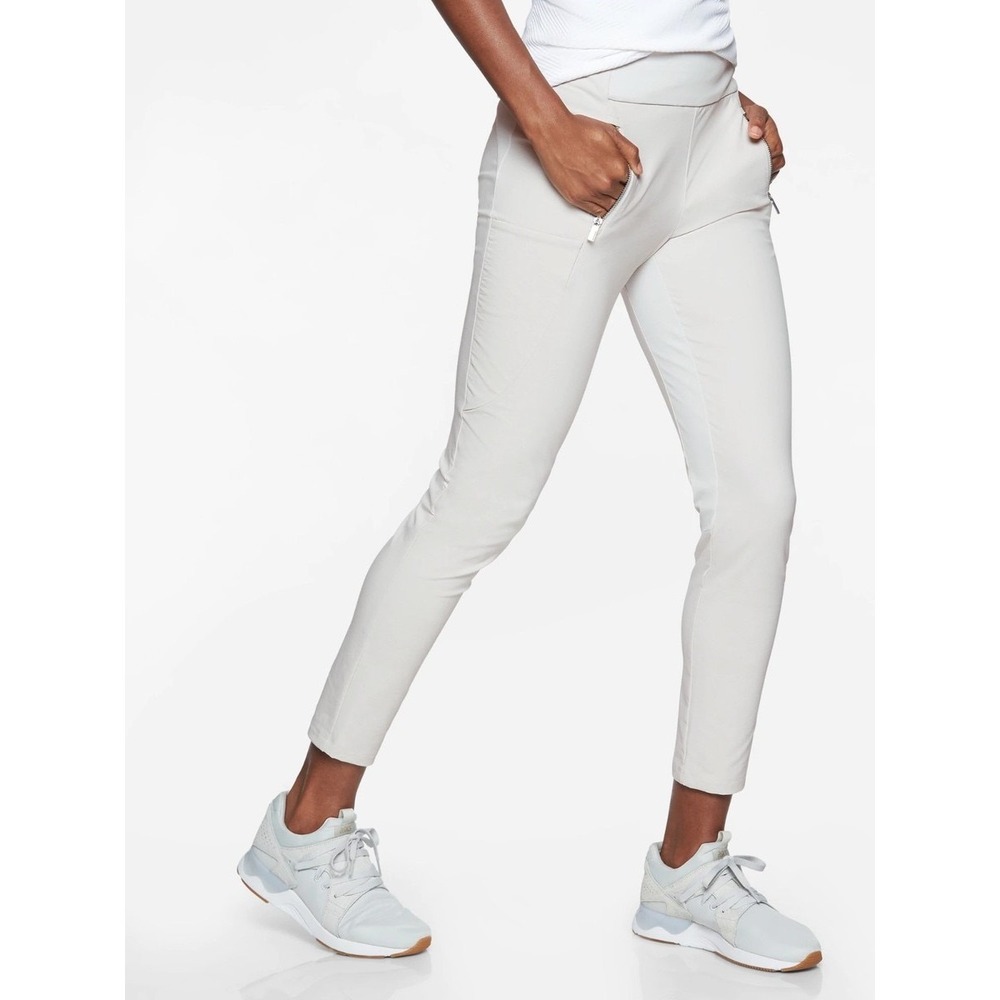 Athleta Headlands Hybrid Cargo Tight 10 Light Grey High Rise Hiking Pants 486200